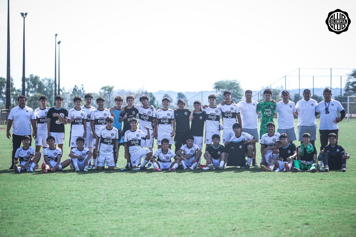 FormativasO's tweet image. #Sub14 💎

💪🏻 ¡GANÓ #𝗢𝗟𝗜𝗠𝗣𝗜𝗔! 🤍🖤🤍

➖️ Olimpia [7-0] Tacuary. 

#SoyDelOlimpia ⚪️⚫️⚪️