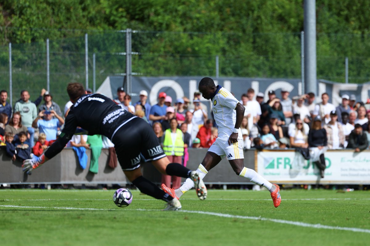AlNassrFC_EN's tweet photo. First goal in Austria 😍 https://t.co/yvP0q8e91P