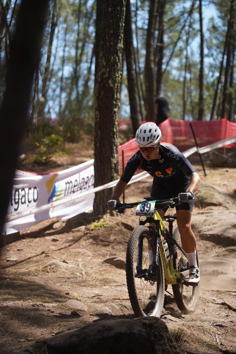 #EuroMTB25 | Concluye Lorena Patiño en 16ª plaza la carrera XCO júnior de este Campeonato de Europa de Melgaço 🏁

👉 Irene García ha terminado 29ª; Mónica Estrada, 33ª; y Lidia Benedito, 41ª

#TeamESPciclismo 🇪🇸