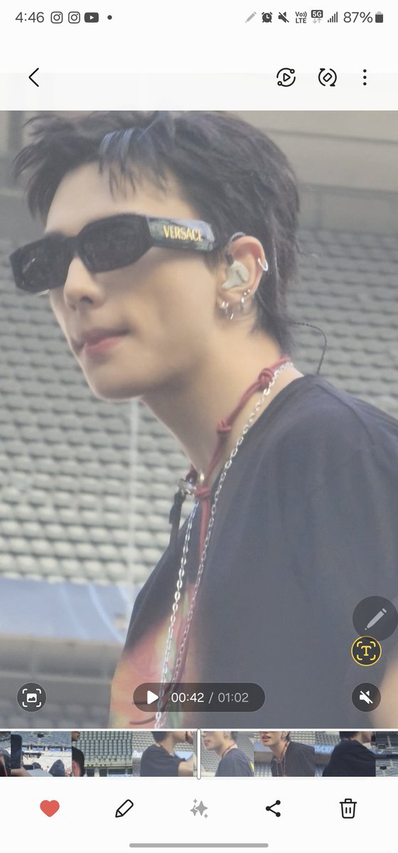 minunivers's tweet image. GOING TO DIE