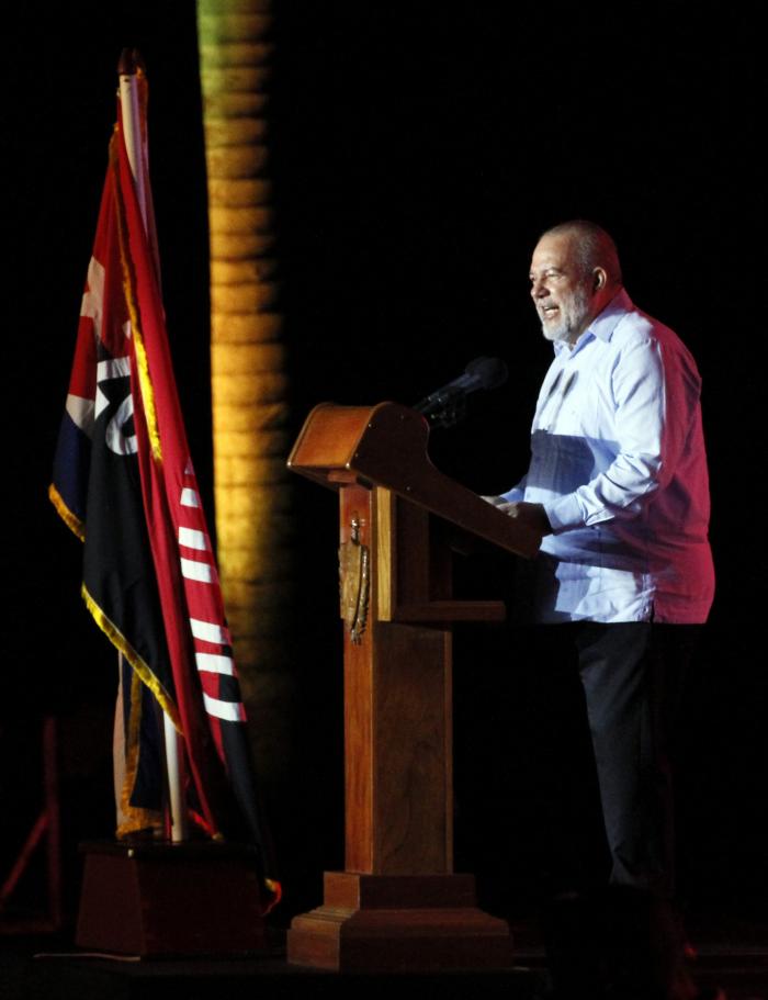 Yuniel (@yuniellabacena) on Twitter photo Primer Ministro <a href="/MMarreroCruz/">Manuel Marrero Cruz</a> desde Ciego de Ávila:
"El 26 de Julio no es solo una efeméride histórica; es un momento para reflexionar sobre quiénes somos, de dónde venimos y hacia dónde vamos, con la convicción, como dijera el poeta: La sangre vertida no fue sangre vana". Primer Ministro <a href="/MMarreroCruz/">Manuel Marrero Cruz</a> desde Ciego de Ávila:
"El 26 de Julio no es solo una efeméride histórica; es un momento para reflexionar sobre quiénes somos, de dónde venimos y hacia dónde vamos, con la convicción, como dijera el poeta: La sangre vertida no fue sangre vana".