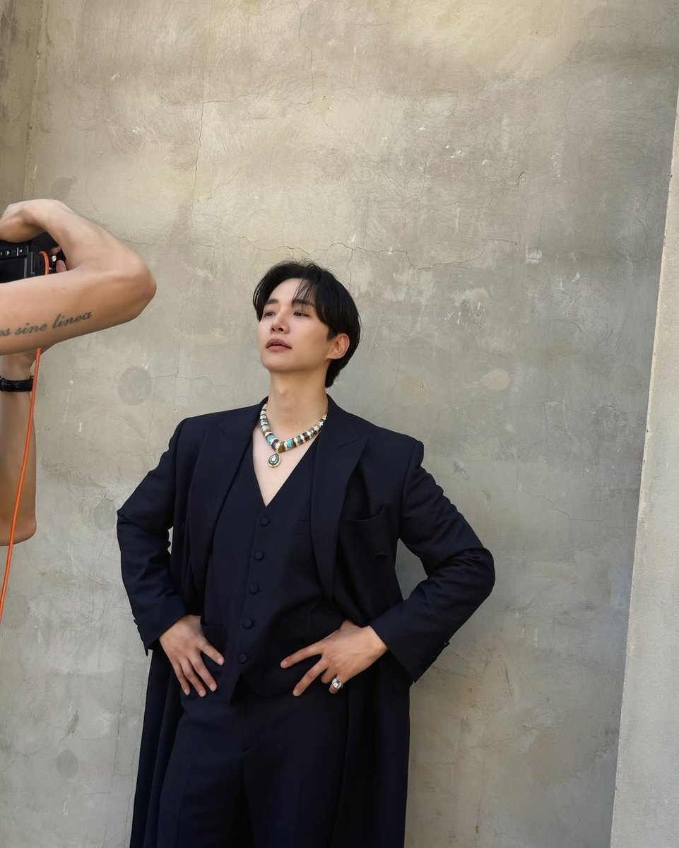 only_oktaec's tweet image. weather’s hot but he’s hotter me thinks😩
#2PM #JUNHO