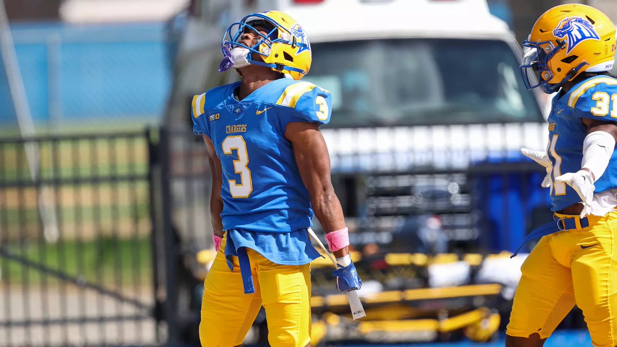 Excited to be on campus today and compete <a href="/UNewHavenFB/">New Haven Football</a> ! <a href="/coach_pow/">Mark Powell</a> <a href="/CoachMikeDay/">Michael Day</a> <a href="/JakeConlan/">Jake Conlan</a> <a href="/CburyFootball/">Canterbury Football</a>