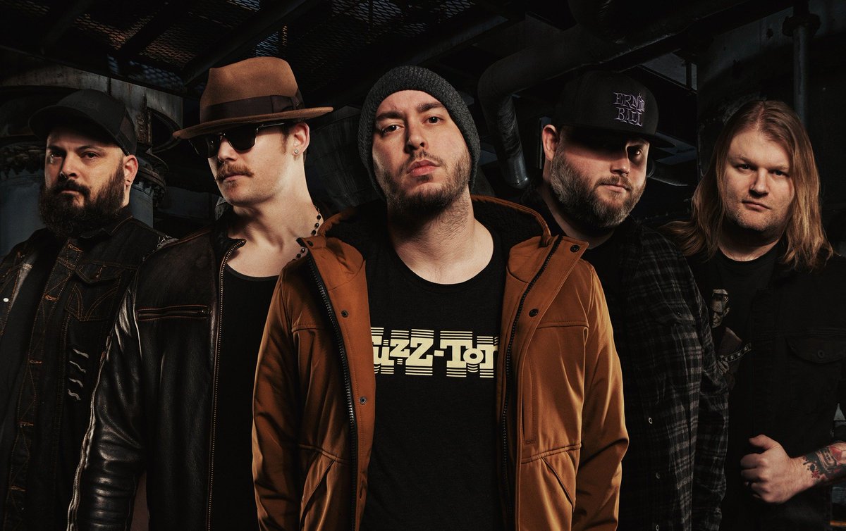 INSANEBLOG1's tweet image. SILENT THEORY Strip It Back With Powerful Acoustic Version of ‘Before The Storm’
insaneblog.net/2025/07/silent… #hardrock