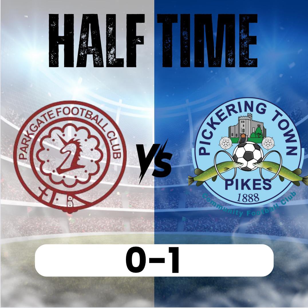 HALF TIME | ⚽️

The pikes go into the interval with a slender advantage. 

Pikes having the better of the chances in the first period. 

All still to play for in the second period. 

#UpThePikes 🐟