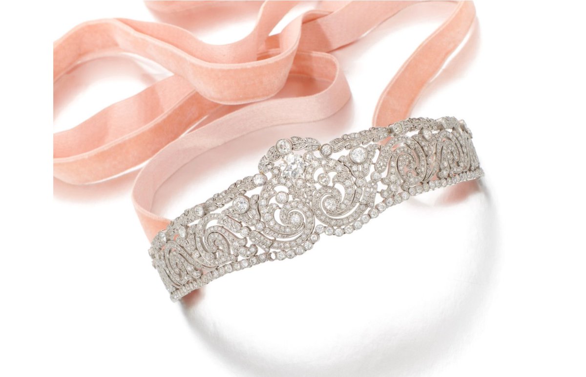 Joyasconhistor2's tweet image. Diadema de diamantes, circa 1910