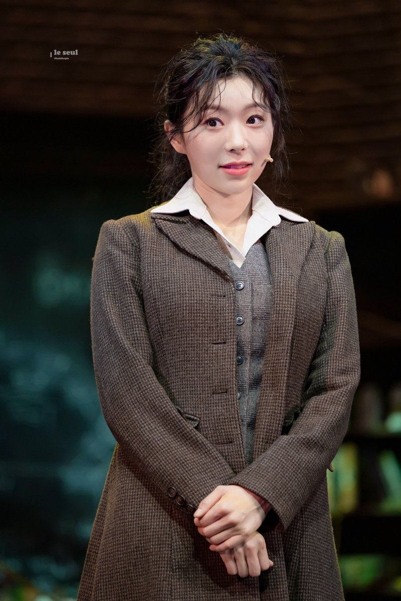 hahihopic's tweet image. 250726 ๋ง๋ฆฌํด๋ฆฌ ๋ฌด๋์ธ์ฌ
#์ ๋ฏผ์ง ์๋ ์ฝ๋ฐ์ค์นด
๐ค