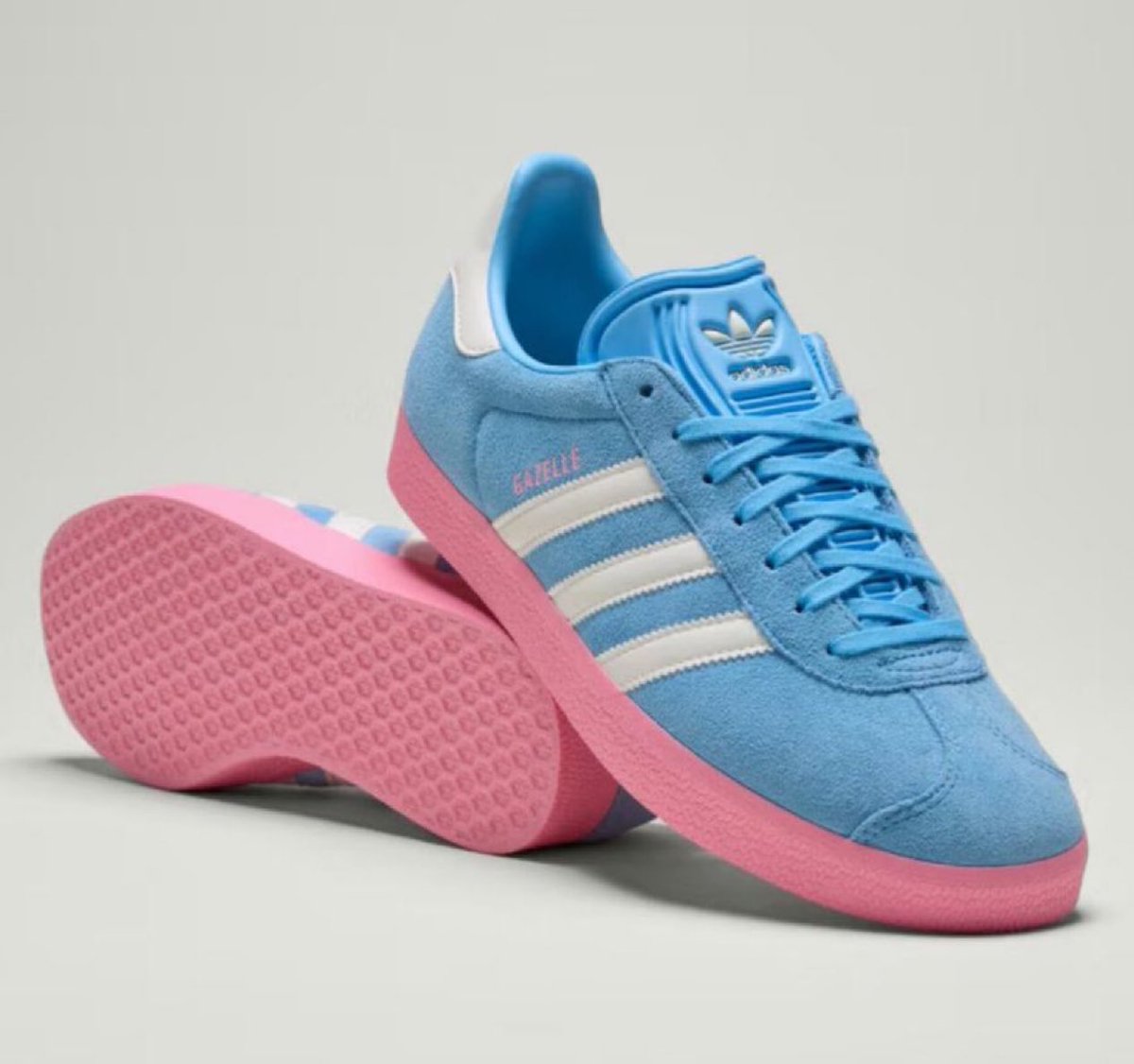 snkr_twitr's tweet image. AD: RESTOCK: $93.50 w/code PARJUL15
adidas Gazelle Inter Miami CF 'Semi Blue Burst/Bliss Pink'
Shop -> mavely.app.link/e/CsIsBV5D5Ub
Sizes also on Shiekh -> sovrn.co/t49mjs8