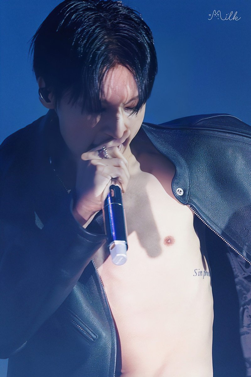 MiLKFactory1126's tweet image. Tattoo.
250719
#ATEEZinNashville #ATEEZInYourFantasy #ATEEZWorldTour2025 #WOOYOUNG #정우영 #우영 #ATEEZ #에이티즈 #In_Your_Fantasy @ATEEZofficial