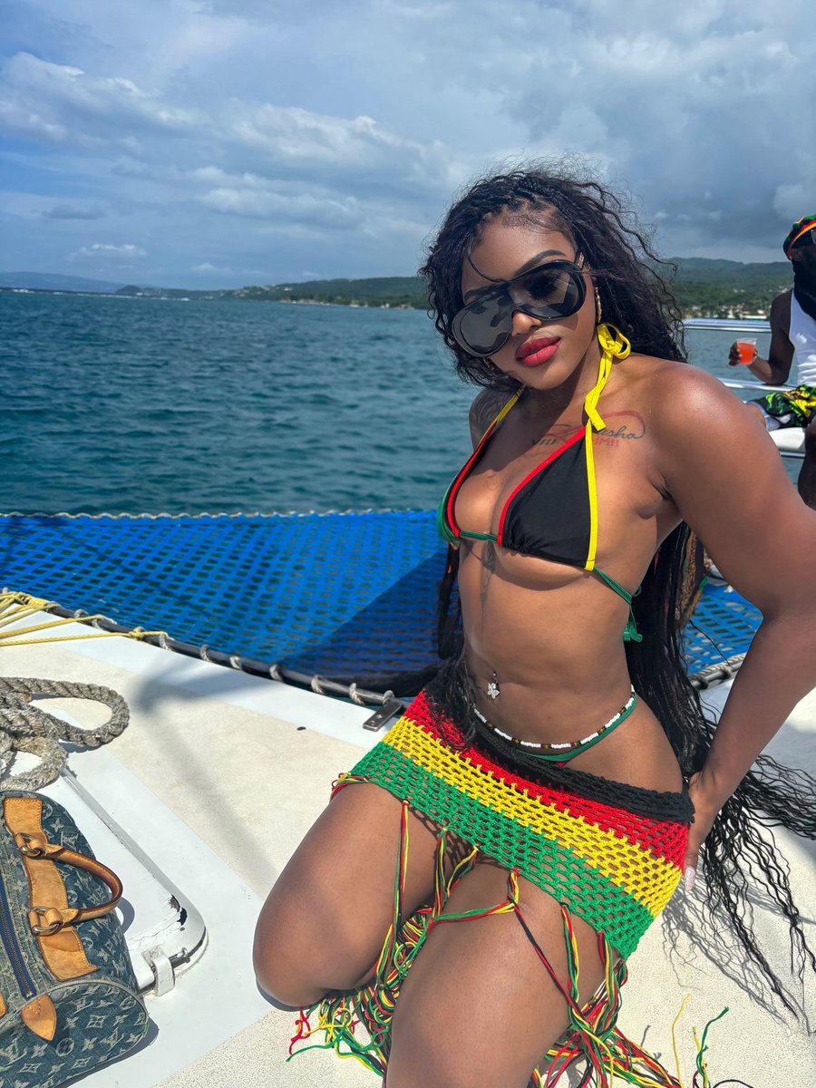 slimSHAYdy_'s tweet photo. mi run tings. Tings nuh run mi https://t.co/UuiFIfziLp