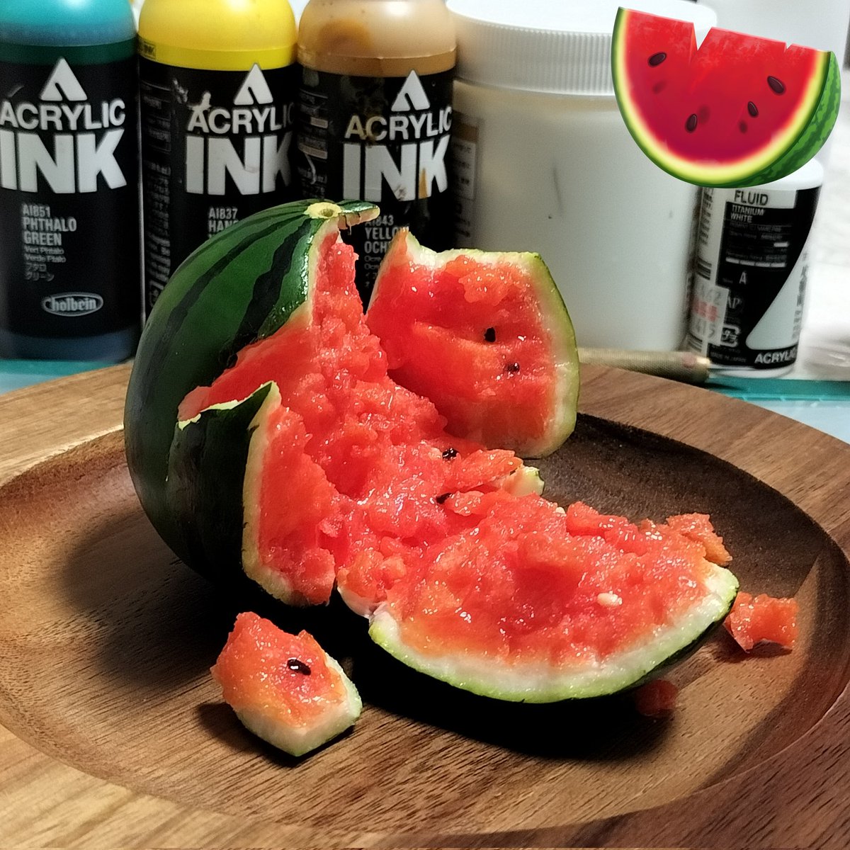 ariariareal's tweet image. 過去作の粘土スイカ(🍉&apos;^&apos;🍉)
つくりかけの改良版をそろそろ完成させたい、今年こそうちのこたちとスイカパーティするんじゃ🥳🥳🥳