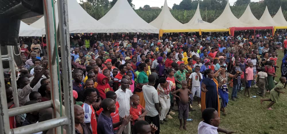 VKaterera's tweet image. #update.The Director of mobilisation patriotic league of Uganda Hon Mawanda Michael has today opened the office of PLU in katerera -Rubirizi District in western Uganda where he represented the chairman of patriotic league of Uganda.
@mkainerugaba
@Plumedia1
@DaudiKaband