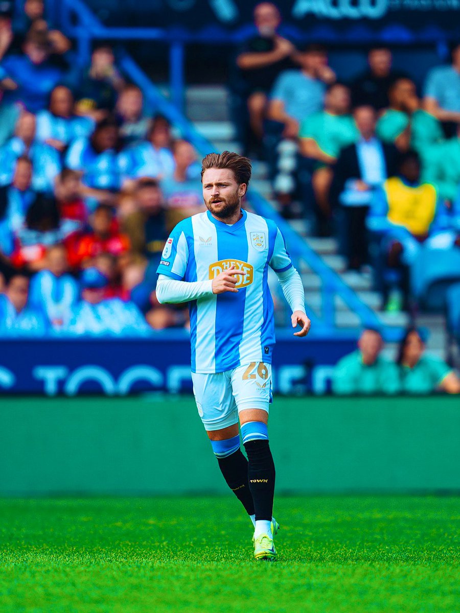 Kier_Brook's tweet image. Alfie May making his pre-season debut for Huddersfield Town today.
He could be the difference maker up top. Would love to see him playing alongside Joe Taylor too.
Potentially on paper the strongest strike force the clubs had for a very, very long time.
UTT ๐ตโช๏ธ
#HTAFC