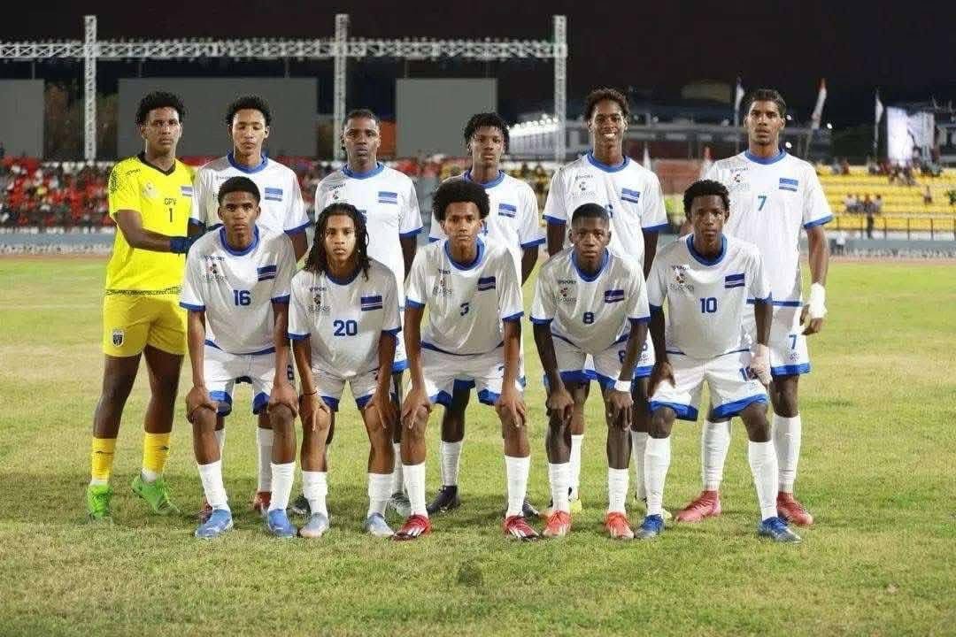 uncleP38's tweet image. Cabo Verde Campeão do torneio da CPLP de futebol sub-17.