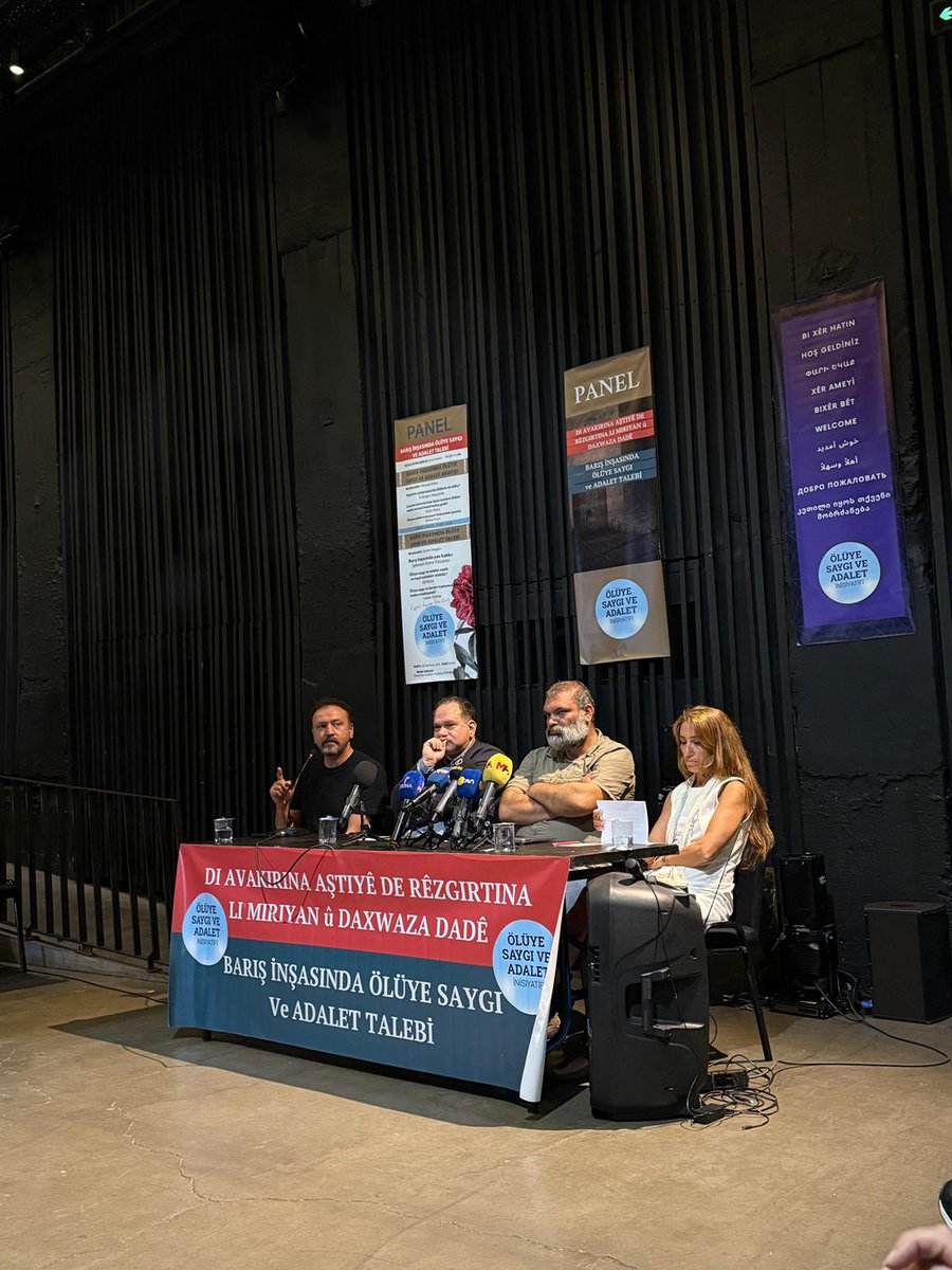 Devrimci Parti İstanbul İl Örgütü (@dvrmpartistanbl) on Twitter photo Ölüye Saygı ve Adalet İnisiyatifi’nin, ‘Barış İnşasında Ölüye Saygı ve Adalet Talebi’ başlıklı panel katıldık. 
Kaybettiklerimizin,katledilenlerimizin cansız bedenine,ailelerine ve çevresine yapılanları unutmayarak, cezasızlığın ve adaletsizliğin peşinde olacağız. 
<a href="/OluyeSaygi/">Ölüye Saygı ve Adalet İnisiyatifi</a> Ölüye Saygı ve Adalet İnisiyatifi’nin, ‘Barış İnşasında Ölüye Saygı ve Adalet Talebi’ başlıklı panel katıldık. 
Kaybettiklerimizin,katledilenlerimizin cansız bedenine,ailelerine ve çevresine yapılanları unutmayarak, cezasızlığın ve adaletsizliğin peşinde olacağız. 
<a href="/OluyeSaygi/">Ölüye Saygı ve Adalet İnisiyatifi</a>