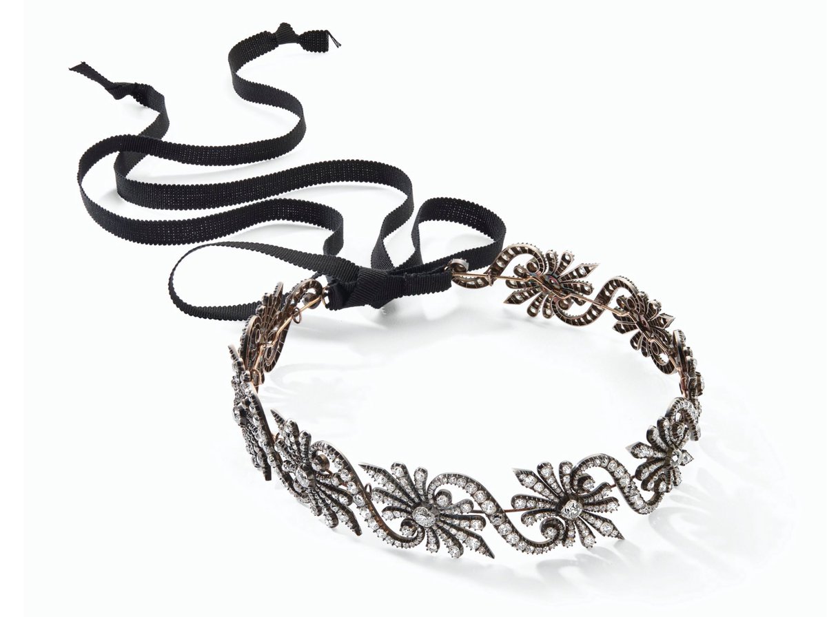 Joyasconhistor2's tweet image. Bandeau de diamantes, circa 1890