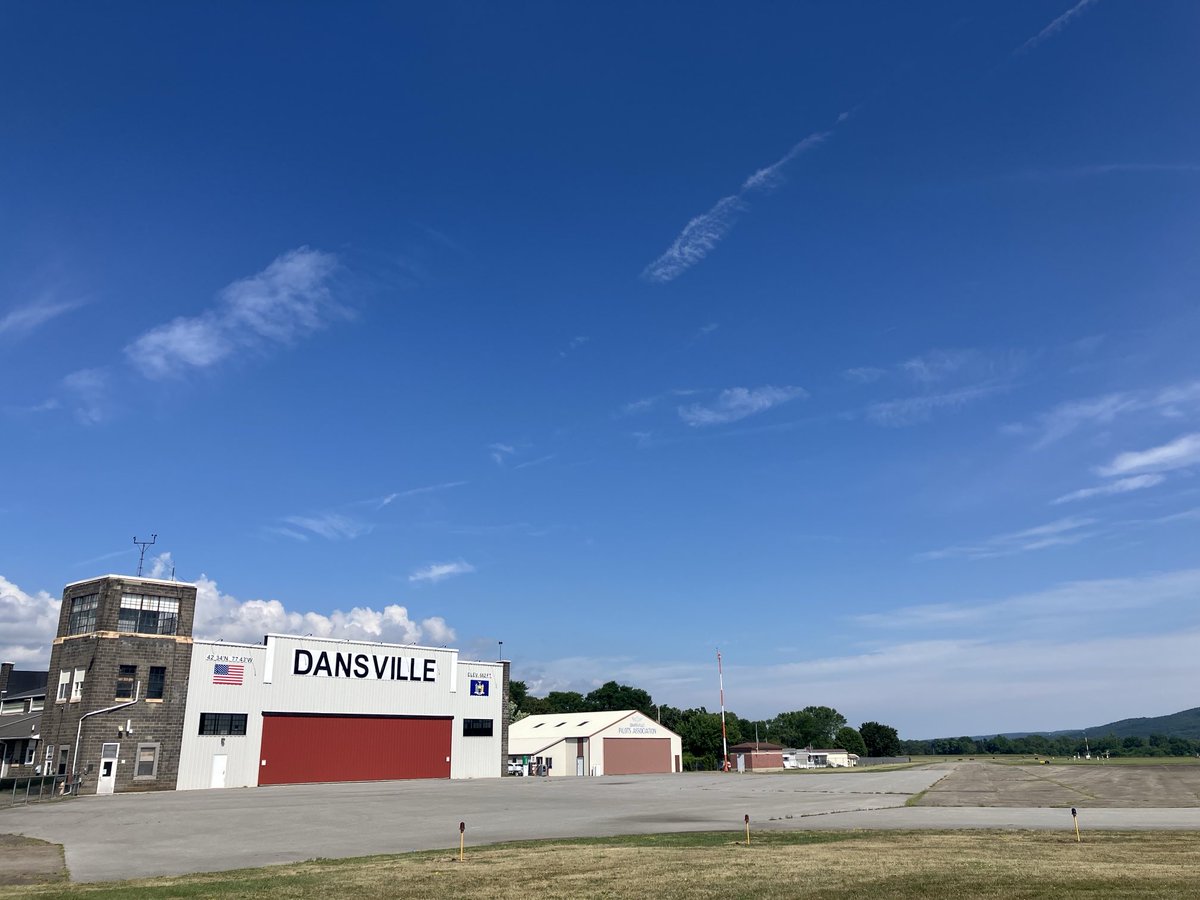 Thumeros's tweet image. During WWII my grandfather trained Army Air Corps pilots on the P-51 Mustang at this airfield.