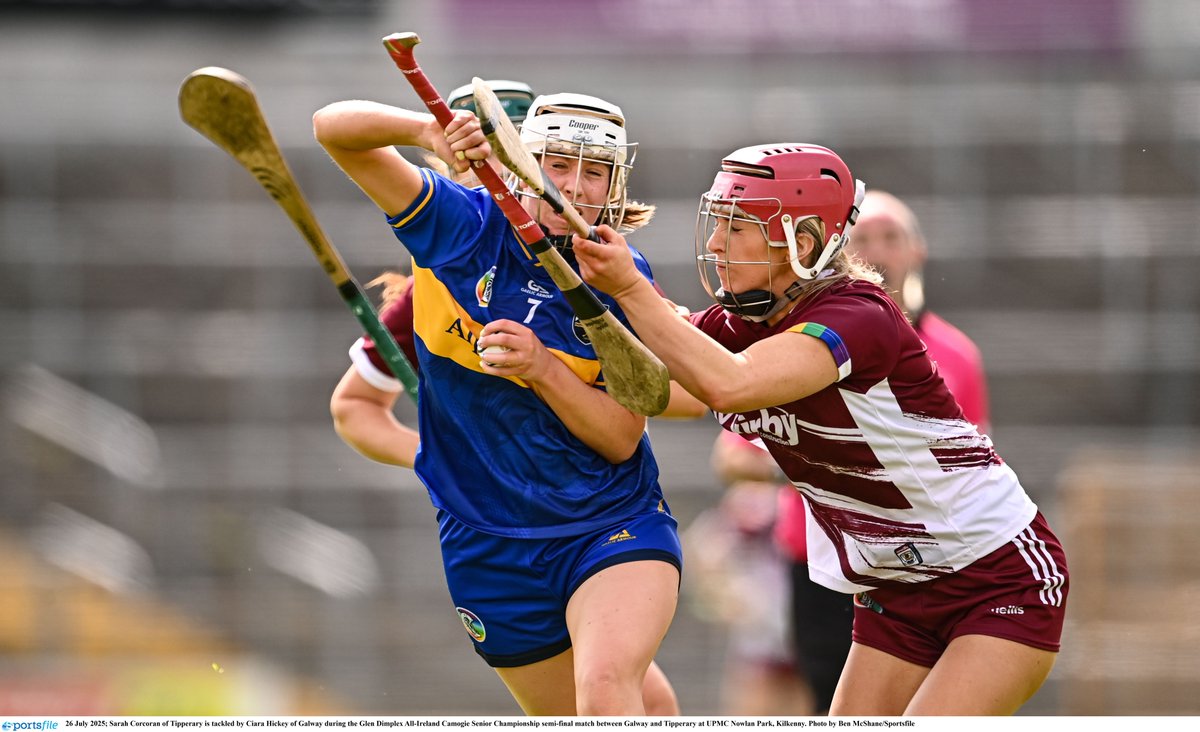 declanvarley's tweet image. GOALLLLL - Niamh Mallon fires to the top of the net. O&apos;Brien replies with a free. O Reilly points and Galway lead by four. @GalwayCamogie96