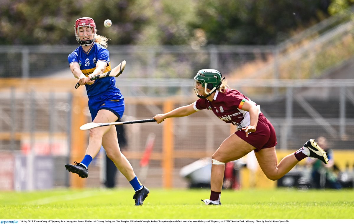 declanvarley's tweet image. GOALLLLL - Niamh Mallon fires to the top of the net. O&apos;Brien replies with a free. O Reilly points and Galway lead by four. @GalwayCamogie96