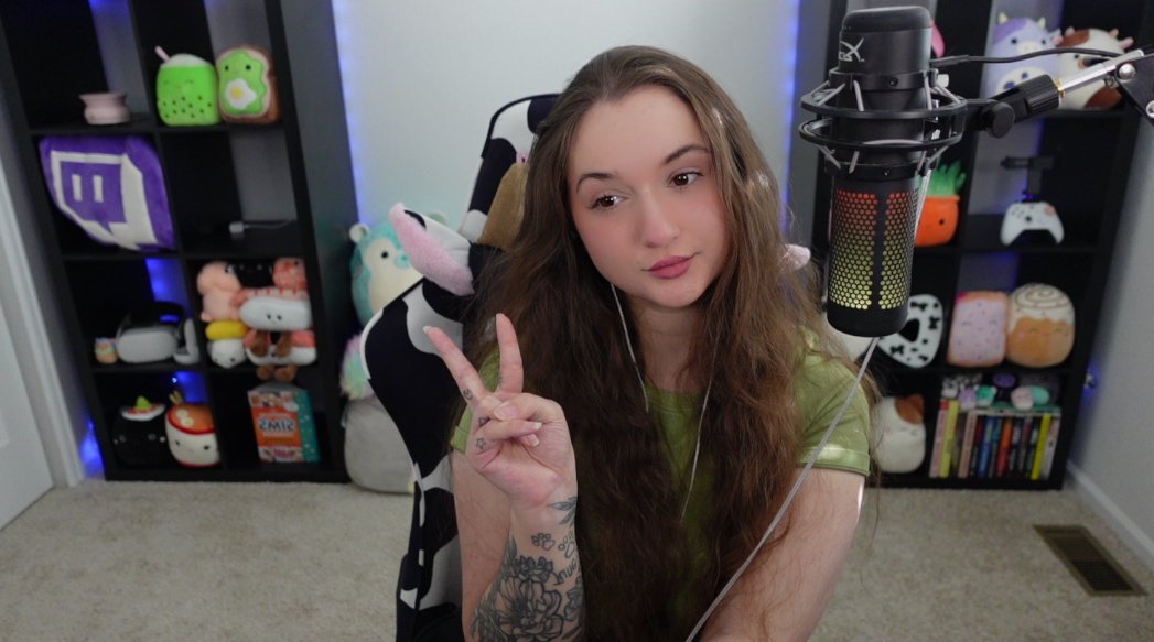 twitch.tv/glamourx

rumble.com/user/ttvglamou…