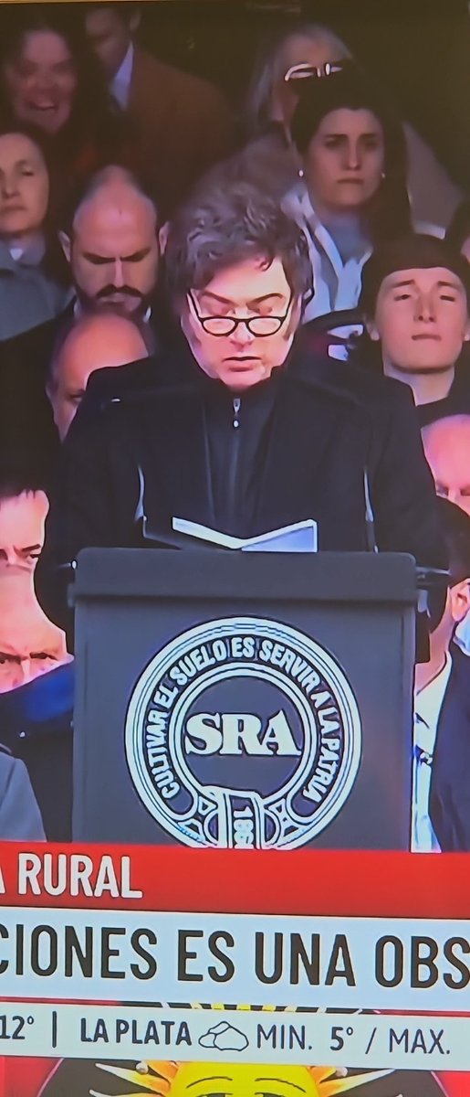 diegocabot's tweet image. Inauguración de #larural
El Presidente @JMilei anunció que baja gran parte de las retenciones de productos agropecuarios. Soja y carne, entre otras.
Esta vez, en forma permanente.