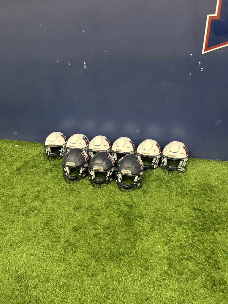 CoachJonesLyon's tweet image. Last Junior Day of the year!! Game day is fast approaching!! @_Lyon_Football #LyonWay #FastandFurious