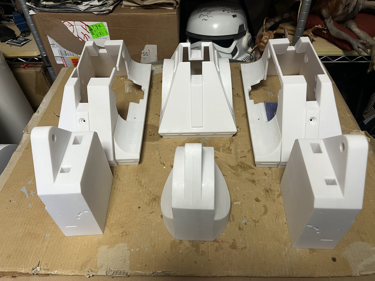 AB_PROPS's tweet image. 今日のR2-KT

粛々と荒削り。

明日も頑張る。

#Droid 
#ドロイド
