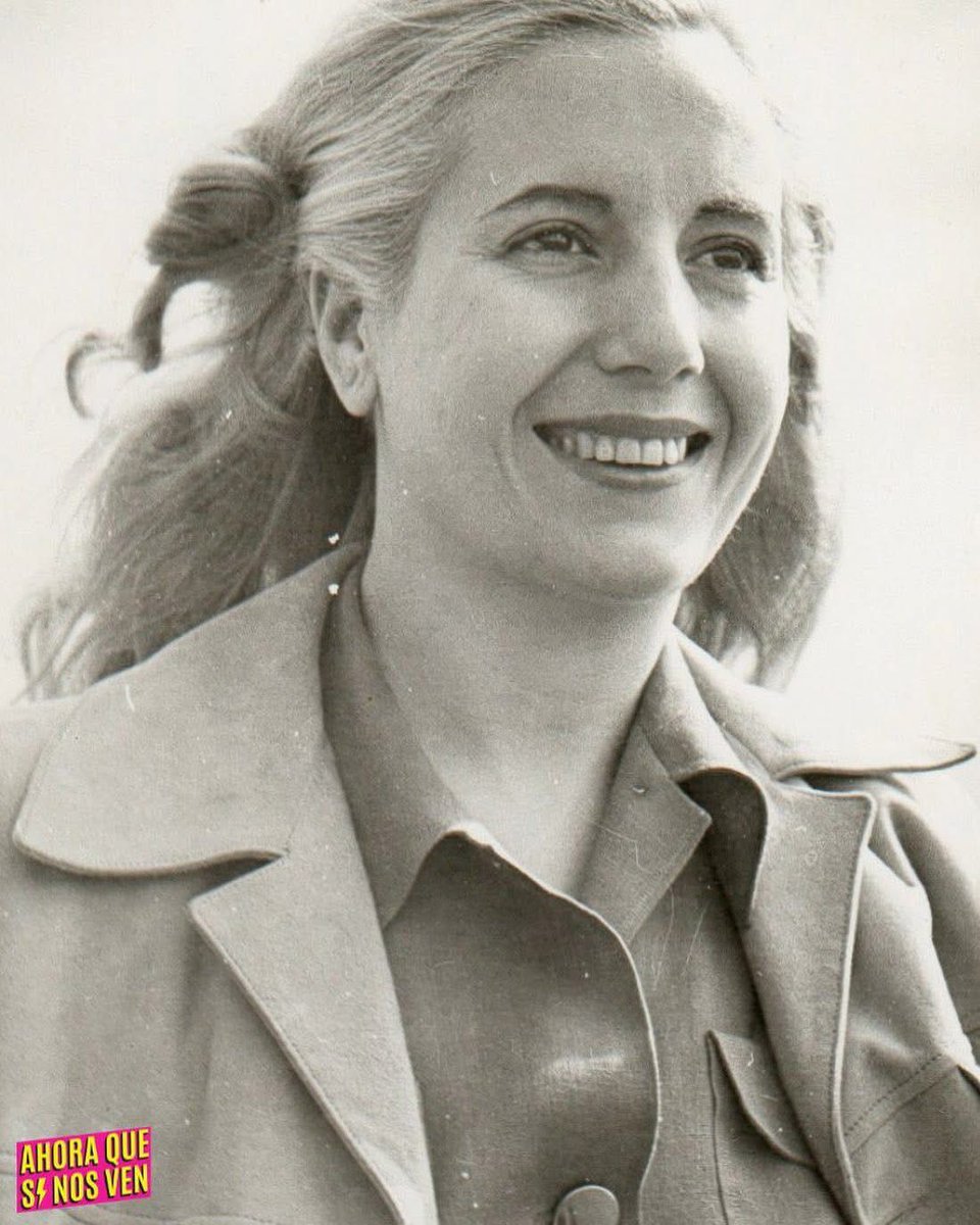 ahoraquesinosv4's tweet photo. #Evita: nuestra eterna capitana✌🏼

El 26 de julio de 1952 fallecía Eva Perón, incansable luchadora de los derechos políticos, sociales y económicos de las mujeres y trabajadorxs.
Vive en cada lucha por una sociedad más justa y humana.
❤️‍🔥Hoy y siempre, en el corazón del pueblo. https://t.co/xGqjiO9wMD