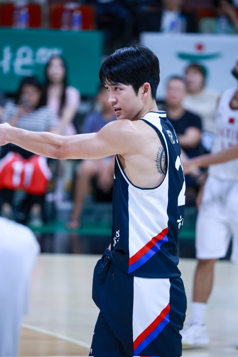 iamsallyslaw's tweet image. 🥰 #여준석