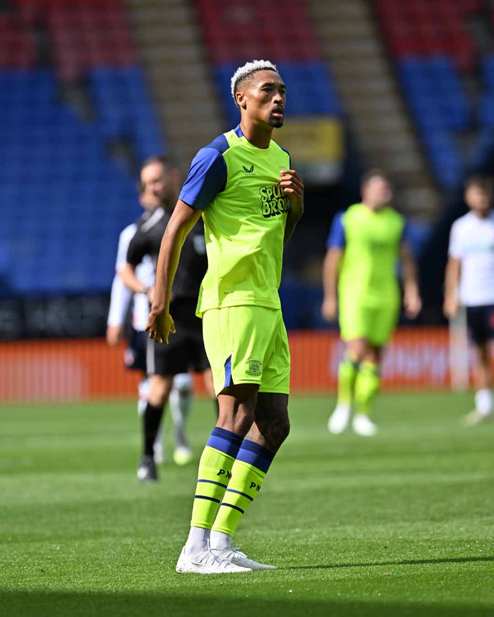 pnefc's tweet image. Jebbison replaces Smith at the break. 🔄
⚪️ 0-0 🟡 | #pnefc