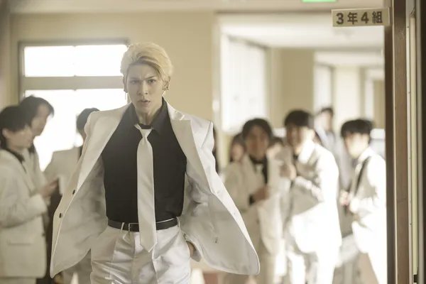 EyeForFilm's tweet image. A Japanese schoolgirl lives in blissful ignorance of the bounty on her head and the fact that all her classmates are professional fighters hired to protect her, in Honeko Akabane's Bodyguards eyeforfilm.co.uk/review/honeko-… #Fantasia2025