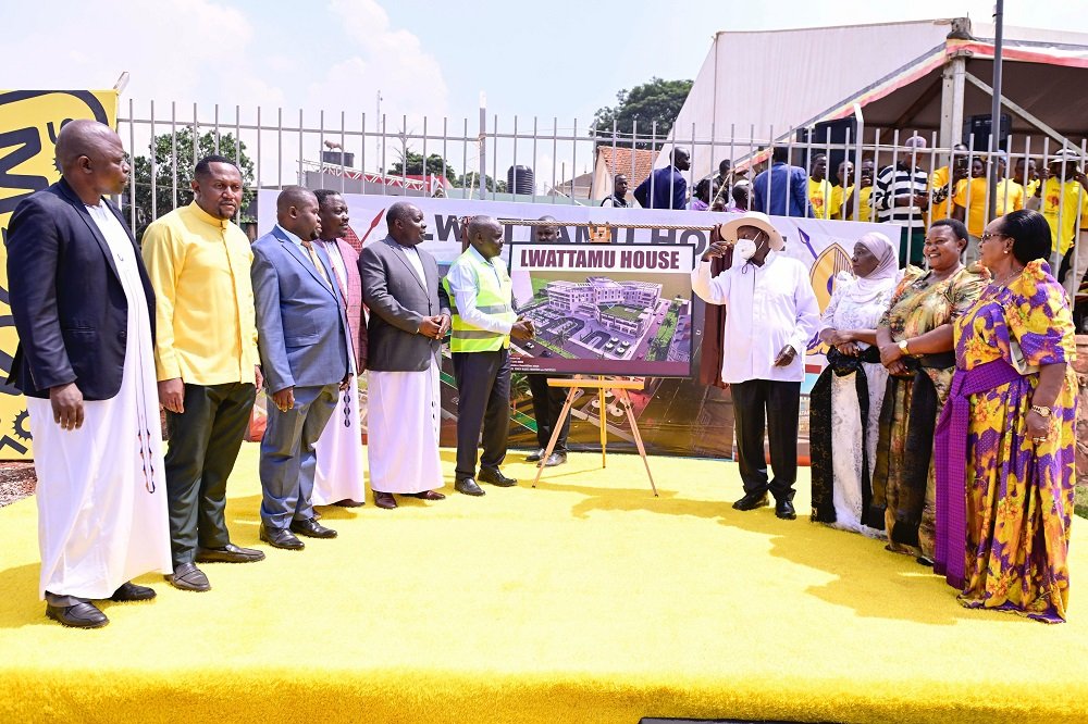 felix_oketcho's tweet image. &quot;Clans are fundamental to our nation and promote unity.Please Bataka to work closely with religious leaders to counter the modern erosion of indigenous cultures,&quot;President Museveni tells Bataka
#Bataka