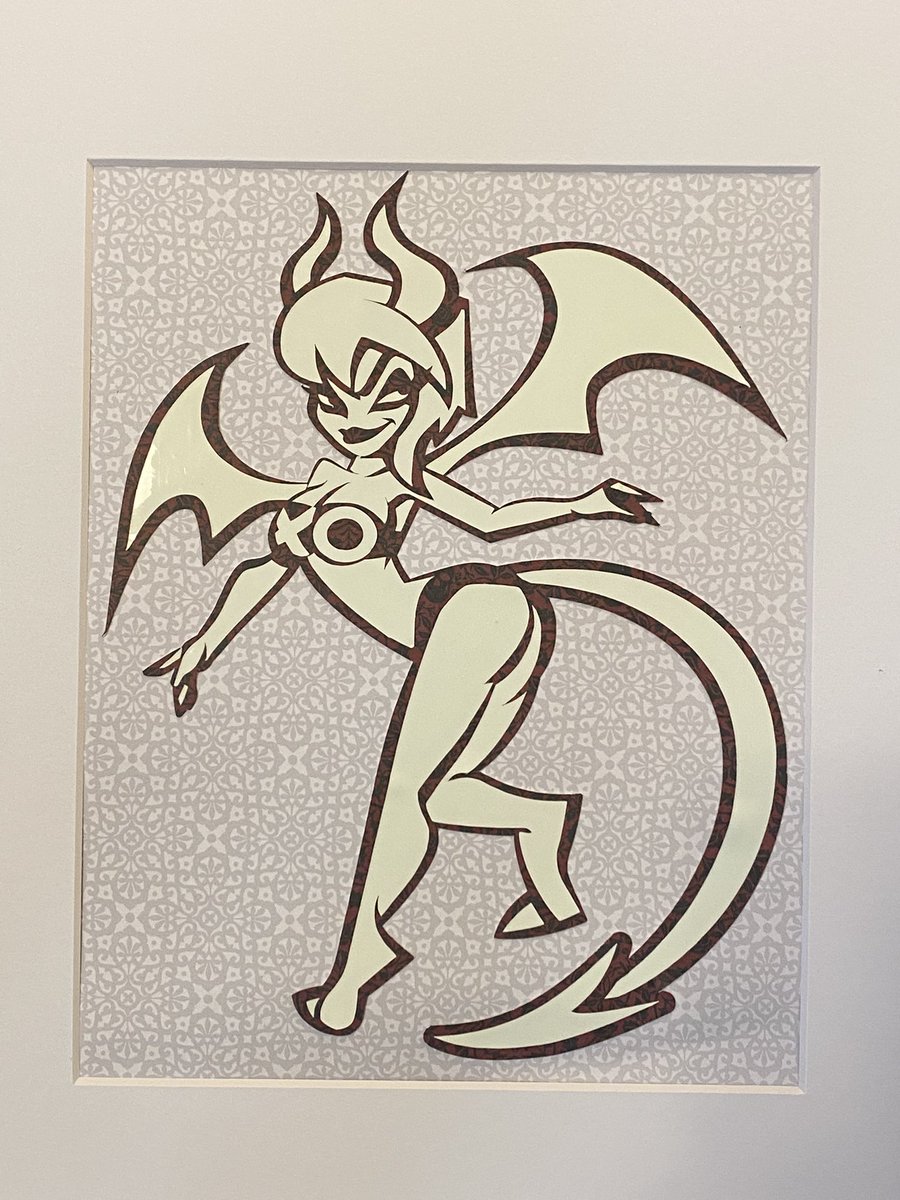 SamohtLion's tweet image. Verosika Mayday is here to steal hearts and spotlight 🔥 This glittery layered paper craft captures her devilish charm, sultry power, and glows in the dark — perfect for fans of Helluva Boss and queen demons alike 👠💄 #HelluvaBoss #VerosikaMayday #HazbinHotel #PaperCraft…