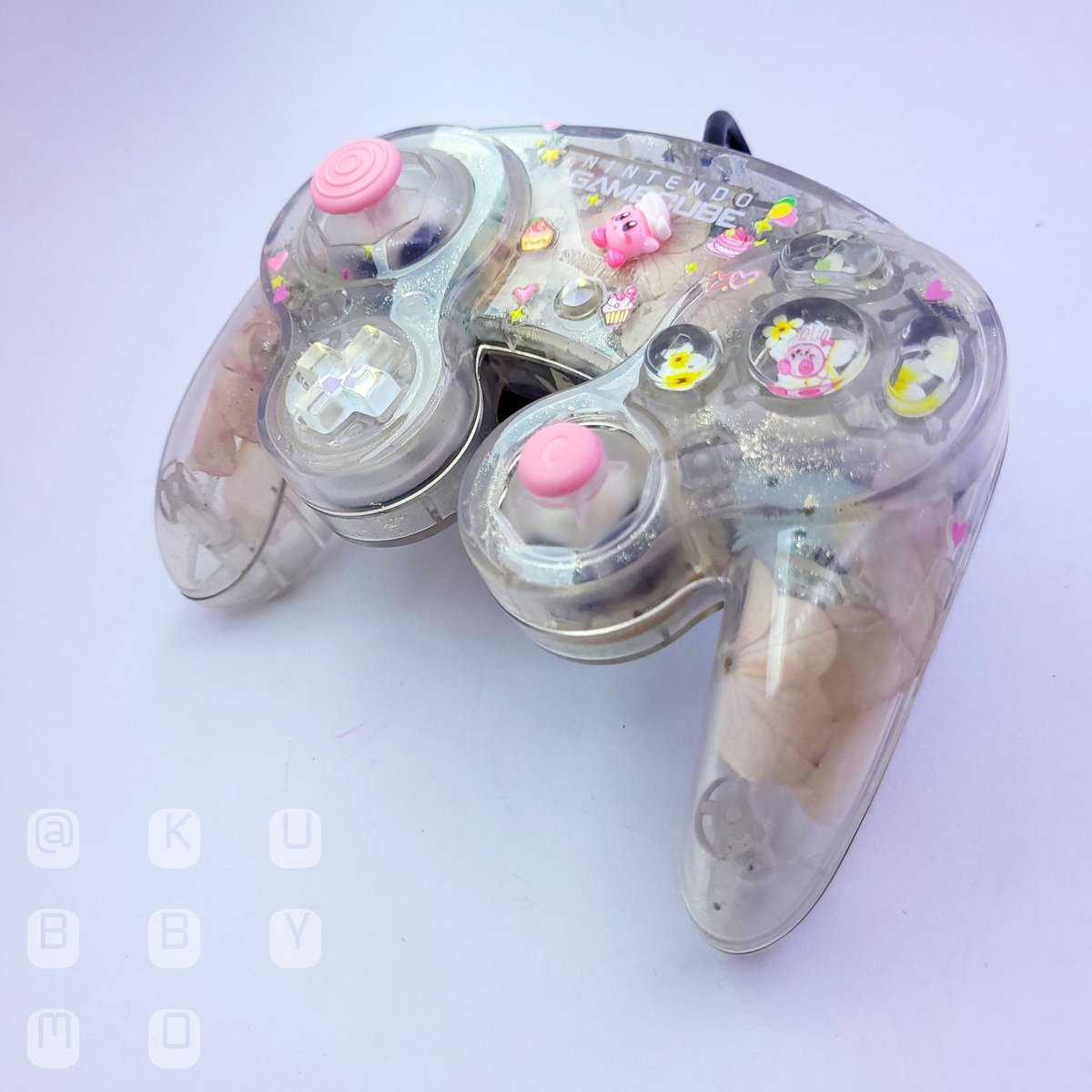 Kubbymo's tweet image. Chef Kirby Nintendo GameCube Controller ⭐