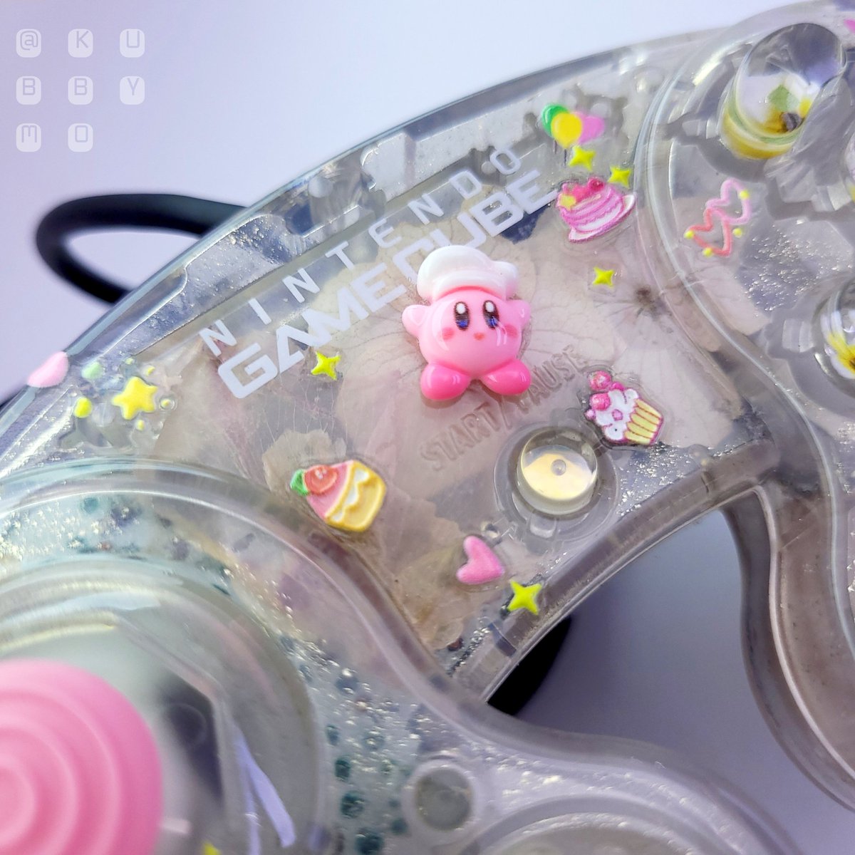 Kubbymo's tweet image. Chef Kirby Nintendo GameCube Controller ⭐
