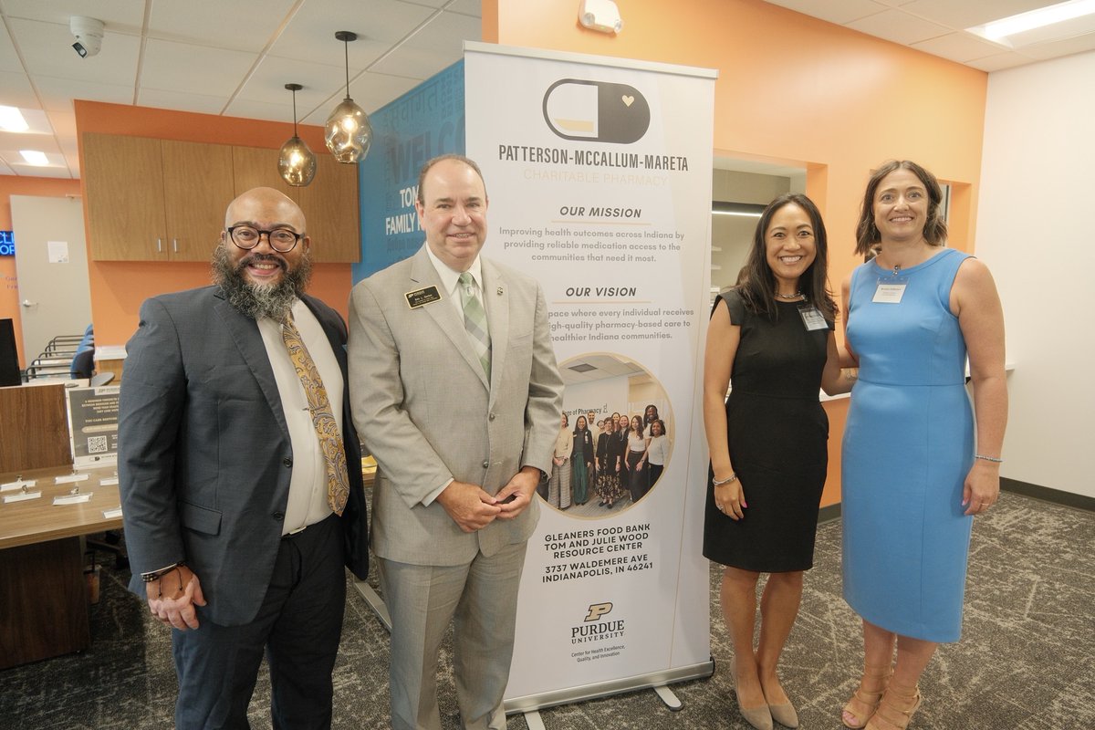 Purdue CHEQI, in partnership with <a href="/GleanersFBIndy/">Gleaners Food Bank of Indiana</a> and w/support from Pillumina, has unveiled the new Patterson-McCallum-Mareta Charitable Pharmacy, named by donor/alumna Brooke Patterson. The pharmacy will provide care to un/underinsured Indiana residents. loom.ly/FcsYaqU