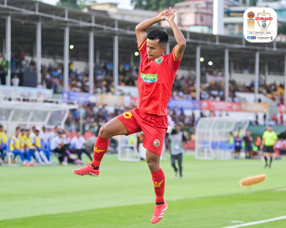 thedurandcup's tweet image. The goals were gold, but the celebrations? Priceless. ✨
#SLFCMAFFT #134thEditionofIndianOilDurandCup #PoweredBySBIandCoalIndia #DurandCup2025 #ManyChampionsOneLegacy #IndianFootball