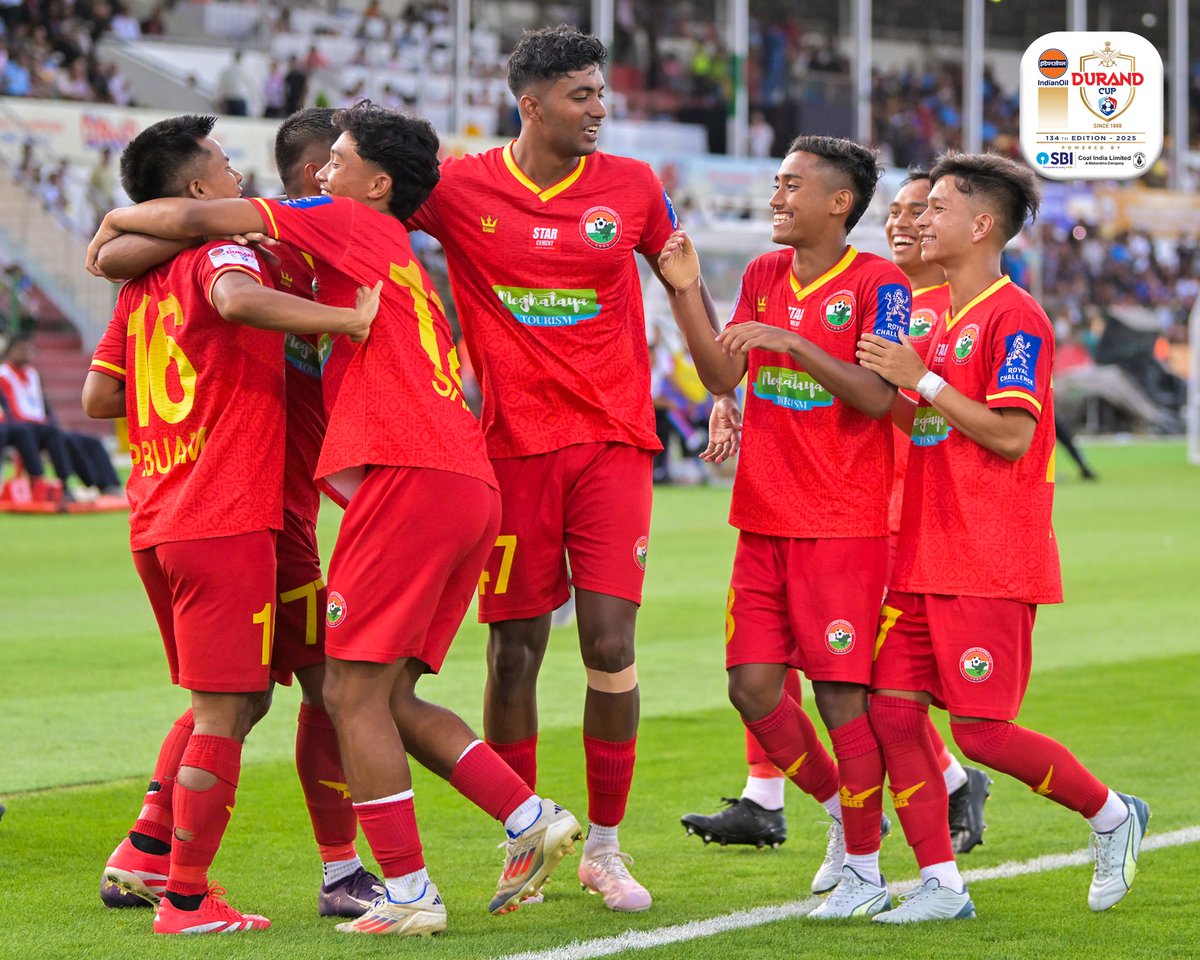 thedurandcup's tweet image. The goals were gold, but the celebrations? Priceless. ✨
#SLFCMAFFT #134thEditionofIndianOilDurandCup #PoweredBySBIandCoalIndia #DurandCup2025 #ManyChampionsOneLegacy #IndianFootball