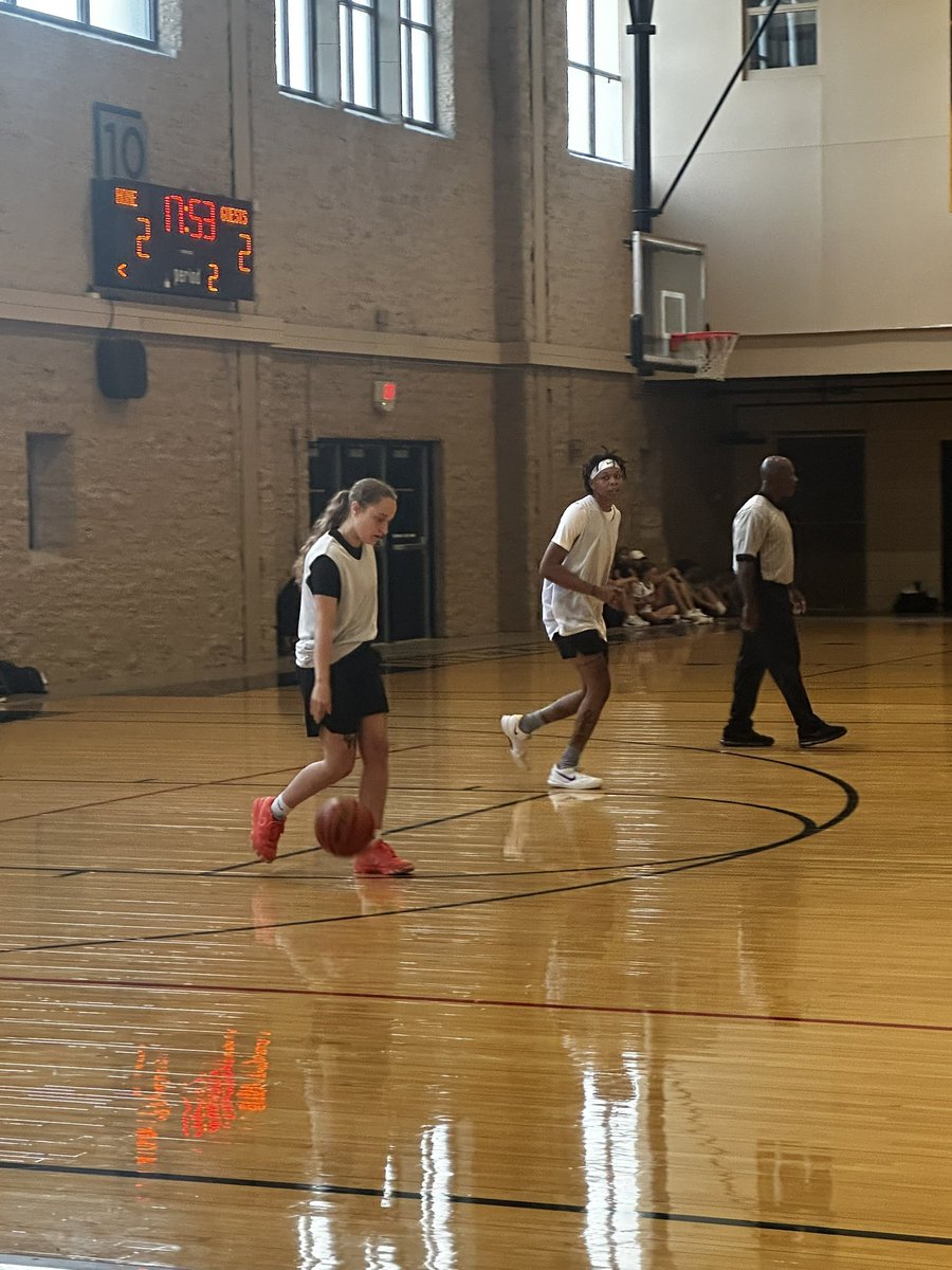 Stephens_BB's tweet image. Just watching some Stephens Alumni in the Show Me State games. @StephensStars Tay and Chu🤩🤩🤩