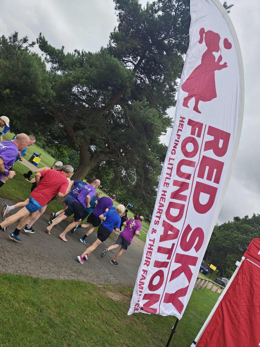 redskycharity's tweet photo. We had a great morning with 509 participants in the Riverside Park Run. Abi and Chad from #TeamRedSky were there giving out free training, hints and tips on using hands on #CPR and how to use a defibrillator in the park at Chester le Street. #parkrunsaturday https://t.co/f4KVF54I4a