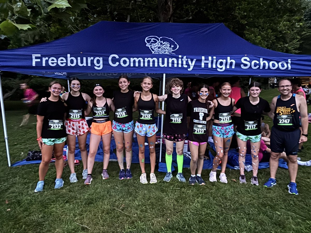 FreeburgCC's tweet image. Detweiller at Dark! It was a wild one with a storm delay but so proud of these athletes for coming back after the 1 hour delay on a humid bus and racing their hearts out. Most importantly, it was fun! So proud of our runners!