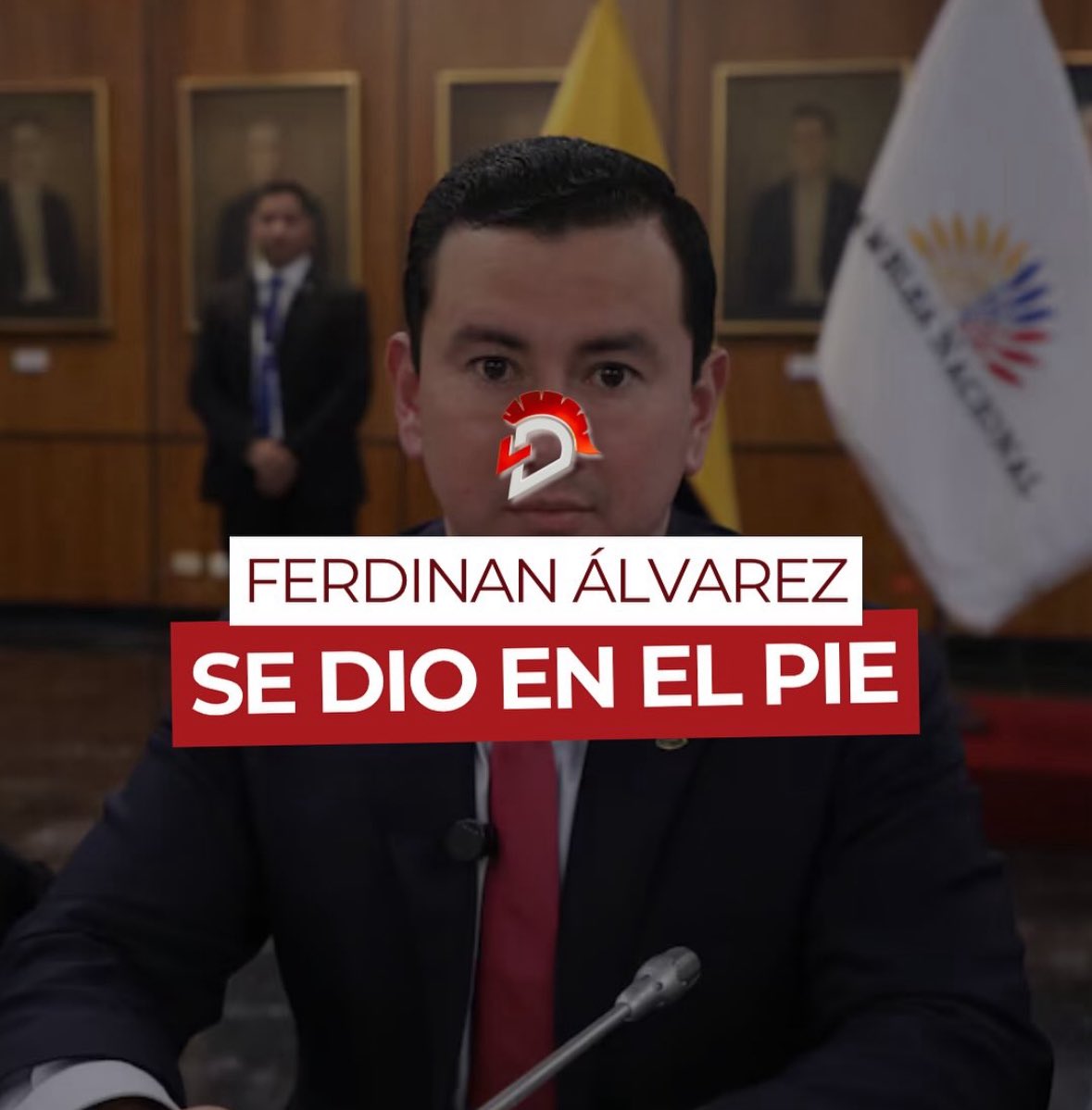 LaDefensaEc's tweet image. 🔎 ¿Quién es Ferdinan Álvarez?
De correísta a oficialista. De fiscalizador a señalado. El actual presidente de la Comisión de Fiscalización está en el centro del escándalo por permitir la comparecencia de Daniel Salcedo, condenado a 30 años por corrupción hospitalaria. Lo que…