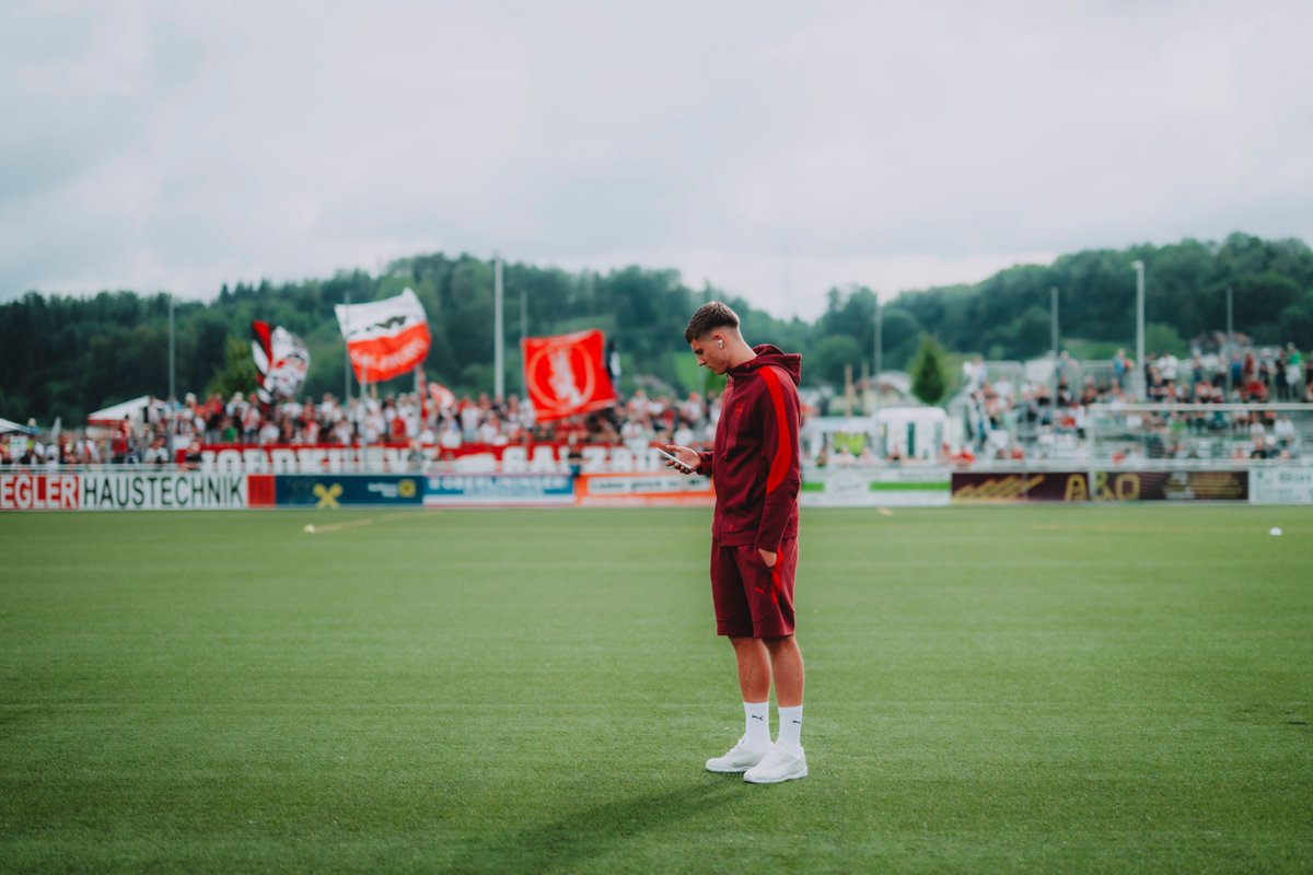 📱 Kurzer Check:
- Einwohnerzahl Dietach: ca. 3.500 👥
- Prognostizierte Zuschauer im Stadion: 3.600 🏟️

👏👏👏 #DIERBS