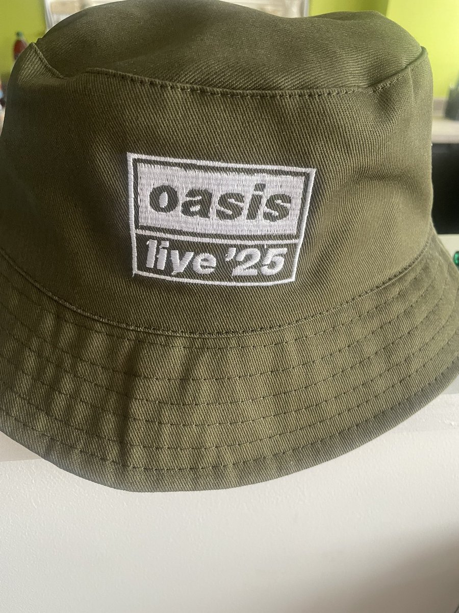 nuttyboy13's tweet image. 