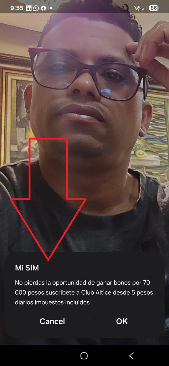 ELVIS012FT's tweet photo. @altice_do @IndotelRD, por favor dame un respiro, debo está pendiente al escribir, al agarrar el celular, etc... o pon esa publicidad mensual... a cada hora me salen esos mensajes flash. ya me he registrado en algunos por error. ESO ES ROBO

NO QUIERO ESA PUBLICIDAD ENGASOSA. https://t.co/fhQme2yj2s