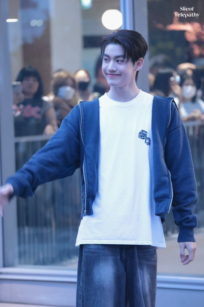 ShuangSilent's tweet image. Narak~
@almondsleepp
@___progresss___
#ProgressPassawish
#almondbabybigboy︎
#มหกรรมนิยายนานาชาติ2025xAP
#AlmondProgress
#ด้อมภภ #PSPW