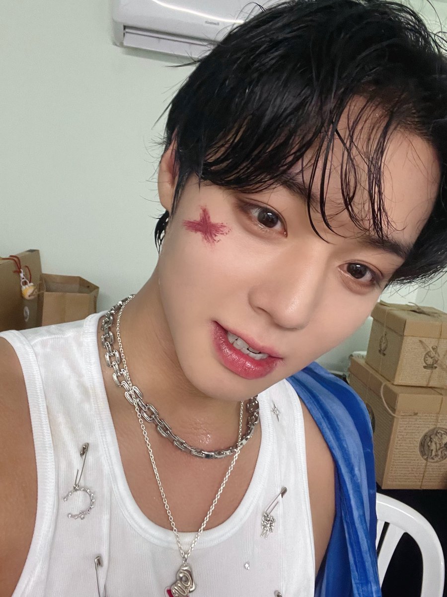 영원 tweet media