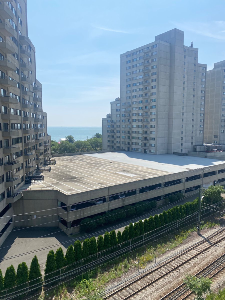 JacqueGoddard's tweet image. Going to #Revere Beach sandcastle event? @mbta Wonderland Blue Line garage almost full. Park elsewhere & take BL