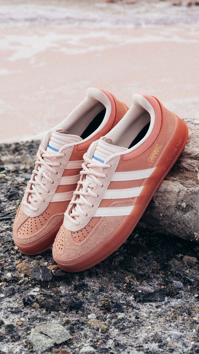 unheardofbrand (@unheardofbrand) on Twitter photo Hey <a href="/SnkrsStock/">SNKRS STOCK</a> let’s give away a pair of Adidas X Bad Bunny Gazelle Indoor Cabo Rojo WONDER CLAY/WONDER QUARRTZ/ ASH PINK !!!!
All you gotta do is quote this tweet with your size and tag <a href="/unheardofbrand/">unheardofbrand</a> and <a href="/SnkrsStock/">SNKRS STOCK</a> and @ one home boy or one baby momma Hey <a href="/SnkrsStock/">SNKRS STOCK</a> let’s give away a pair of Adidas X Bad Bunny Gazelle Indoor Cabo Rojo WONDER CLAY/WONDER QUARRTZ/ ASH PINK !!!!
All you gotta do is quote this tweet with your size and tag <a href="/unheardofbrand/">unheardofbrand</a> and <a href="/SnkrsStock/">SNKRS STOCK</a> and @ one home boy or one baby momma