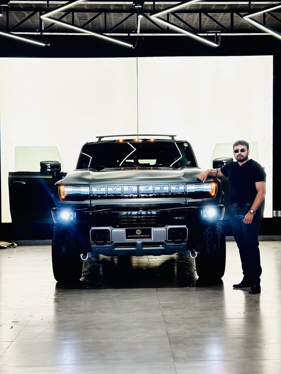 ONLY GOD'S PLAN 👑
1/1 Of Hummer ev Suv of Pakistan 🇵🇰 

AlhamduLillah  ❤️ 

Not easy to bring it home with 200% Taxes 💀💯